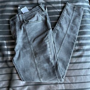 ⭐️ 4 for $20 Levi Denizen Jeans